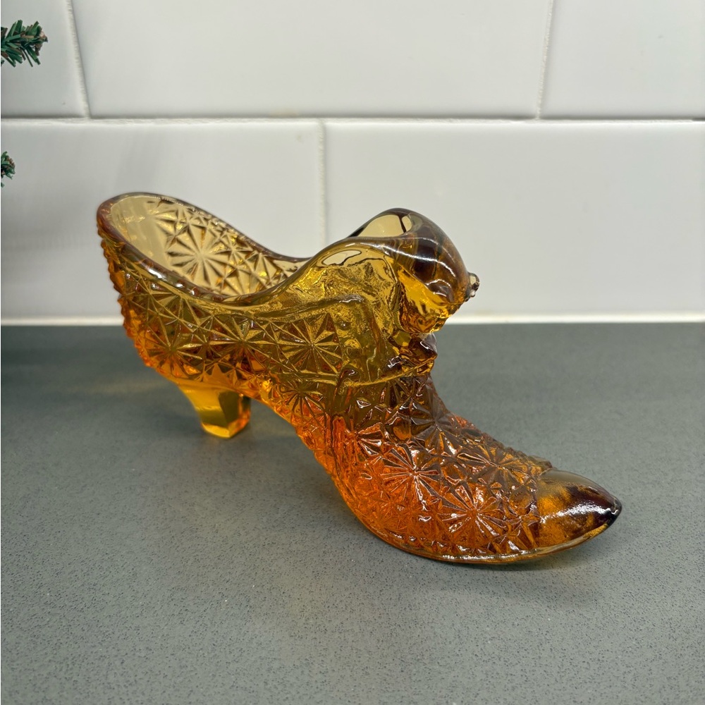 Vintage Fenton Amber Glass Shoe - Picture 3 of 6
